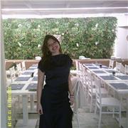 Offro lezioni private a bambini di scuola elementari e medie, adattandomi alle esigenze.